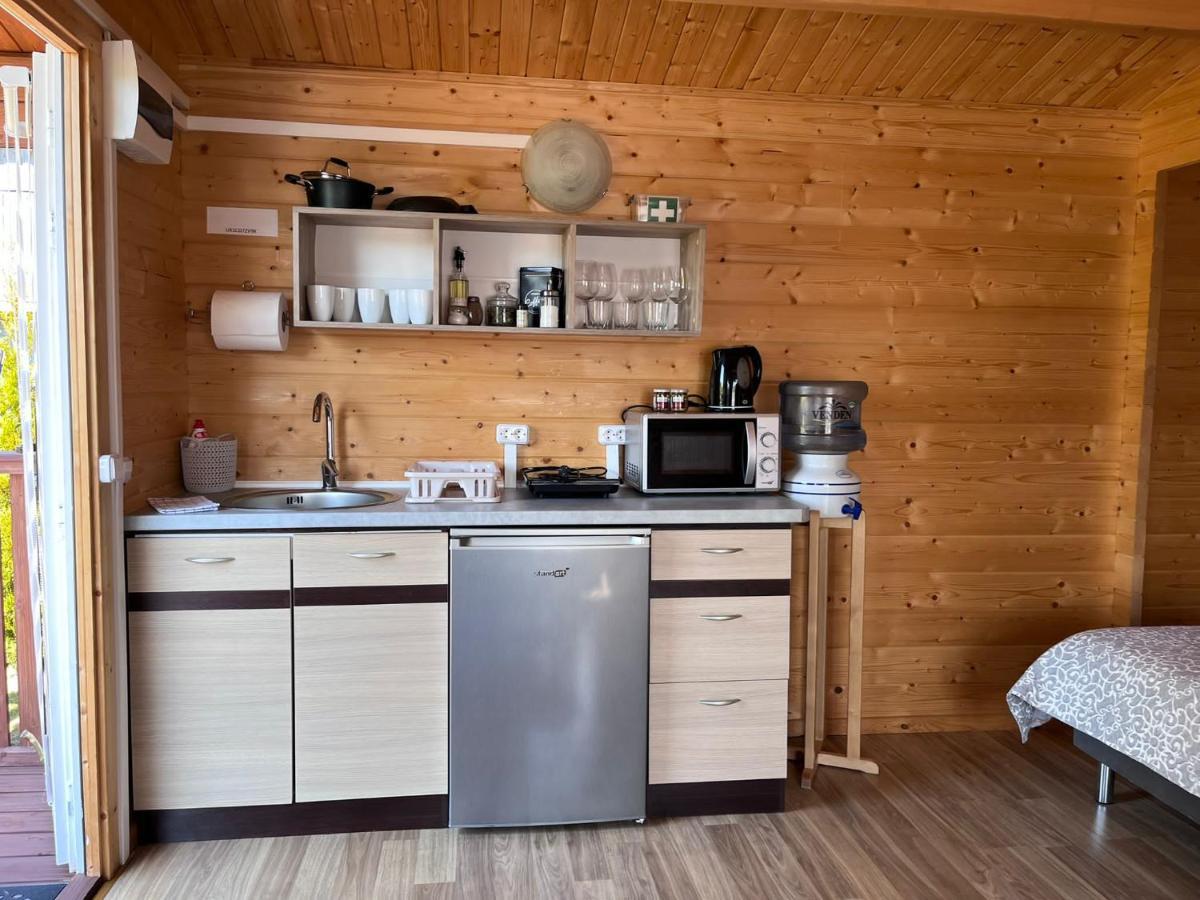 Atputas Majinas Kolka- Madaras Un Rota Villa ภายนอก รูปภาพ