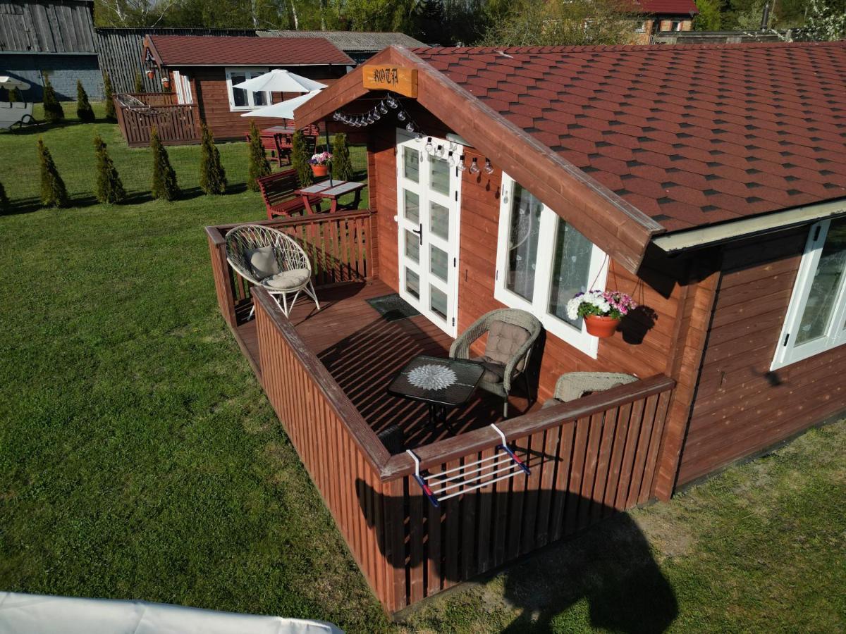 Atputas Majinas Kolka- Madaras Un Rota Villa ภายนอก รูปภาพ